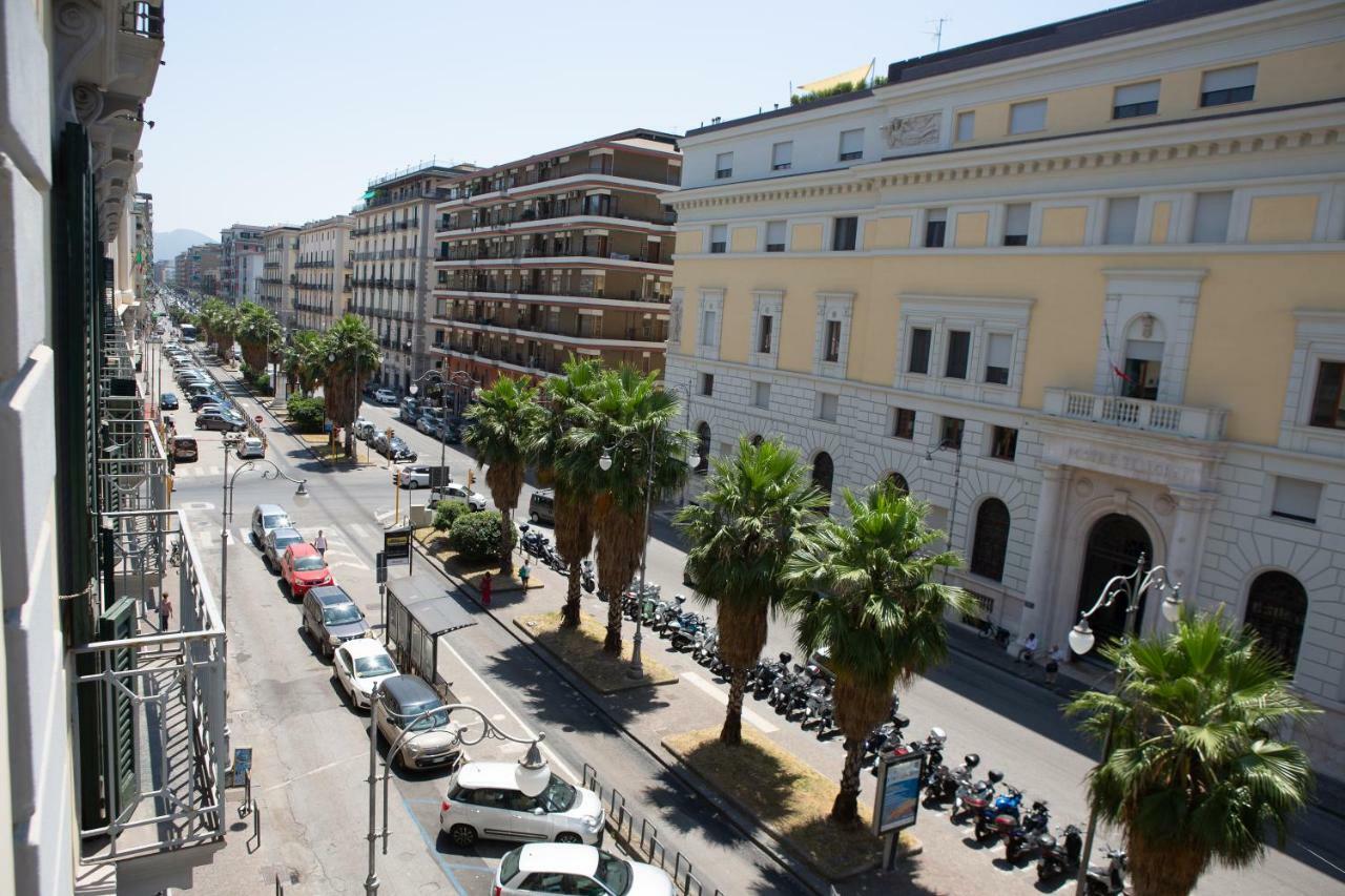 B&B Salerno Center Eksteriør bilde